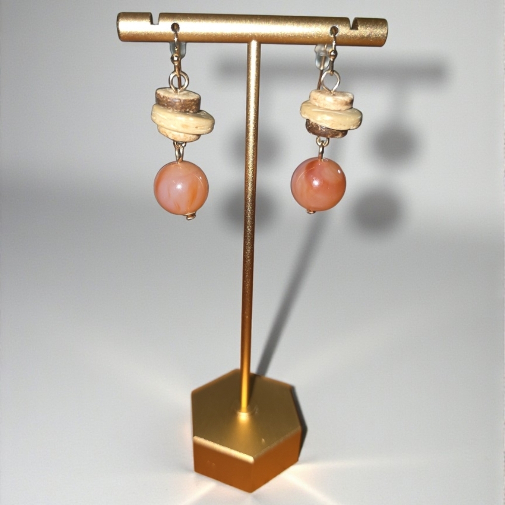 Sassified. Boutique Nwt BOHO Peach Dangle Earrings